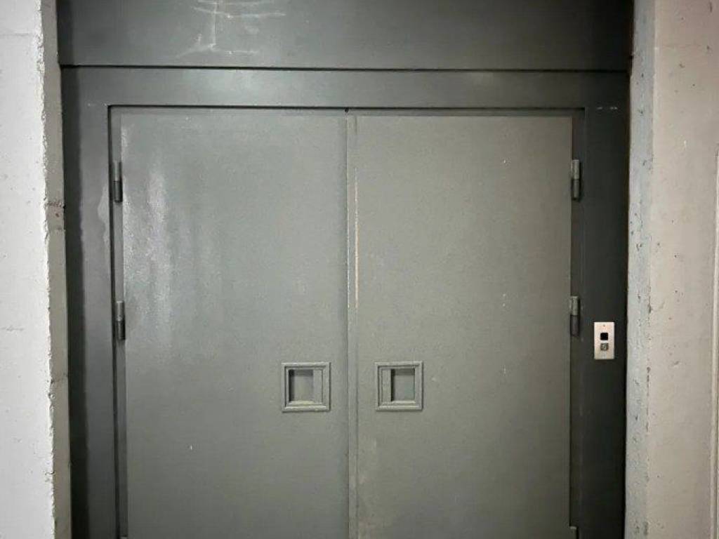 Forumland Real Estate, Ανελκυστήρας