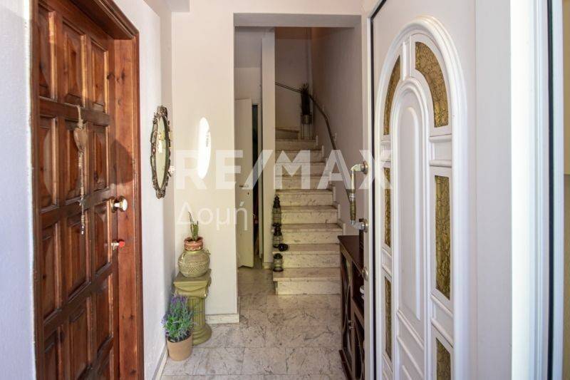 Είσοδος οικοδομής