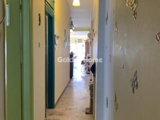 Χολ - Διάδρομος