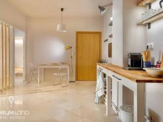 Forumland Real Estate, Καθιστικό