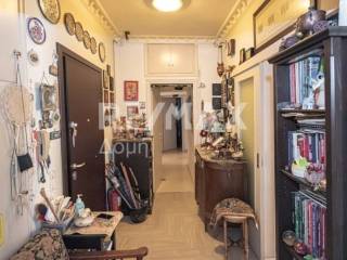 Εισοδος διαμερίσματος