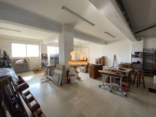 Νέα Ξυλάδικα, Αποθήκη