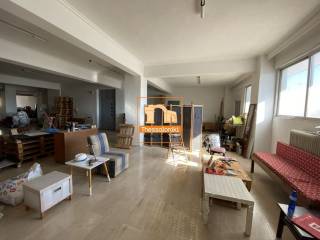 Νέα Ξυλάδικα, Αποθήκη