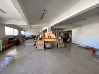 Νέα Ξυλάδικα, Αποθήκη