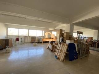 Νέα Ξυλάδικα, Αποθήκη