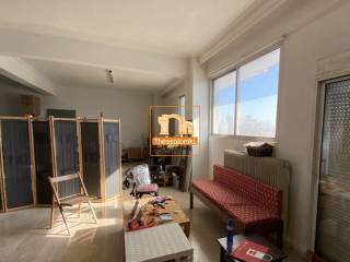 Νέα Ξυλάδικα, Αποθήκη