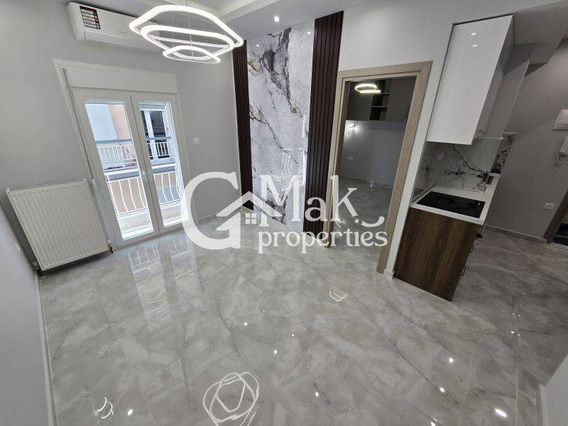 Σαλοκουζίνα