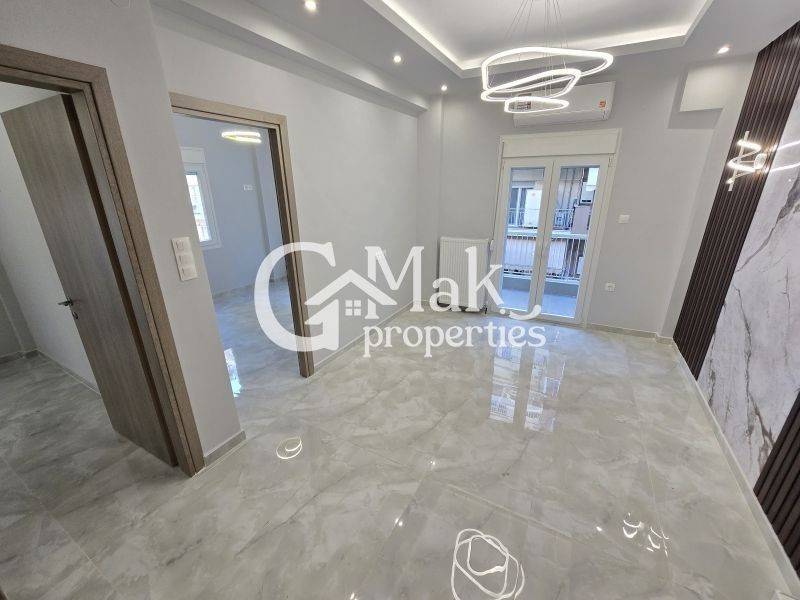 Σαλοκουζίνα