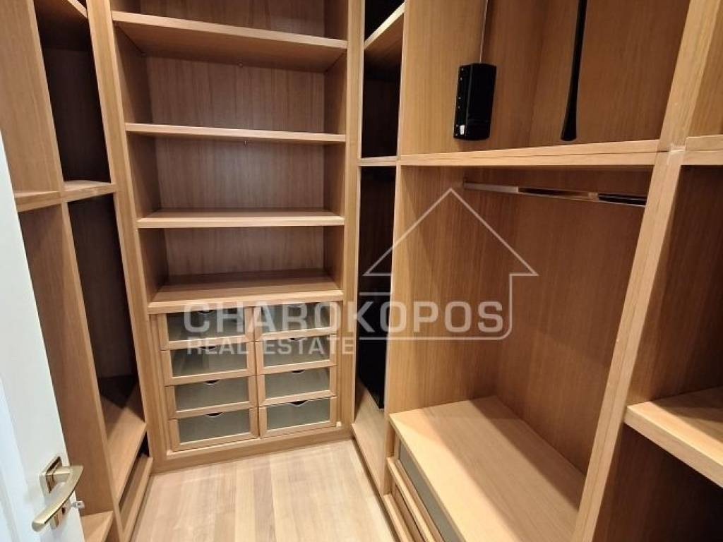 Master Δωμάτιο