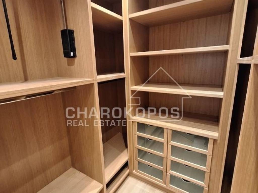 Master Δωμάτιο