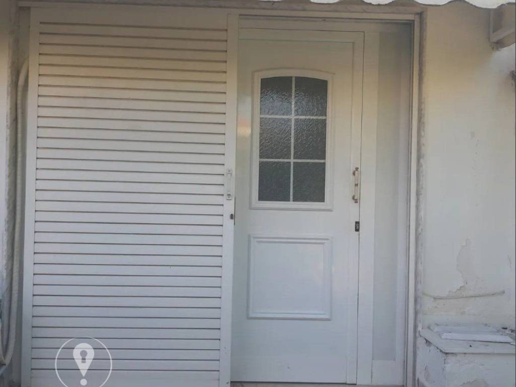 Forumland Real Estate, Είσοδος