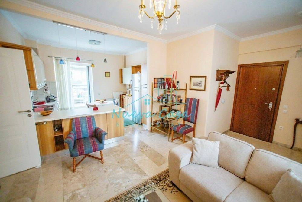 Σαλοκουζίνα