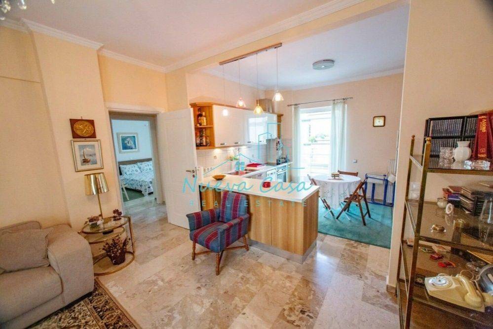 Σαλοκουζίνα