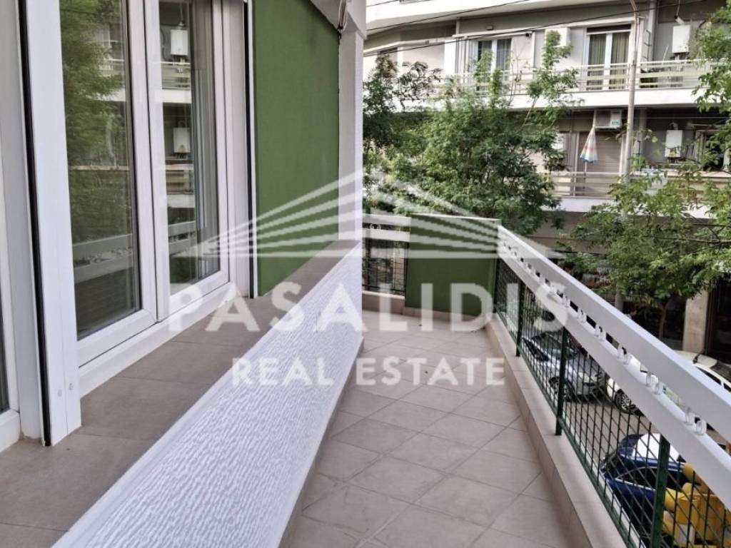 Θέα από μπαλκόνι