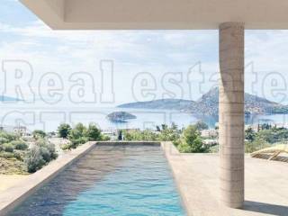 THEA THALASSA PISINA