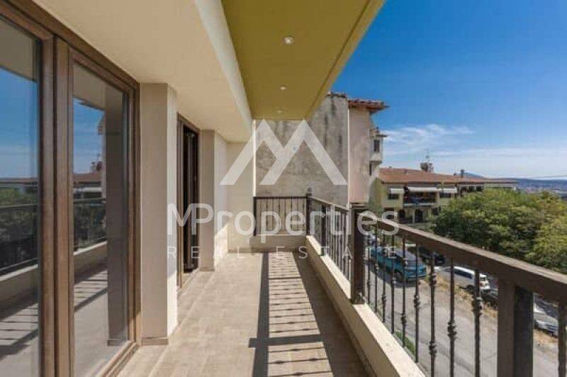 Θέα από μπαλκόνι