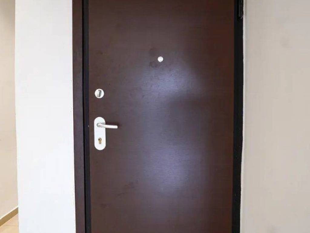 Forumland Real Estate, Είσοδος