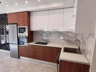 Σαλοκουζίνα