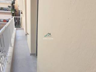 Πλαινό Μπαλκόνι