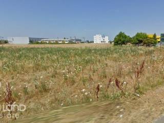 Forumland Real Estate, Αγροτεμάχιο 9.618τ.μ.