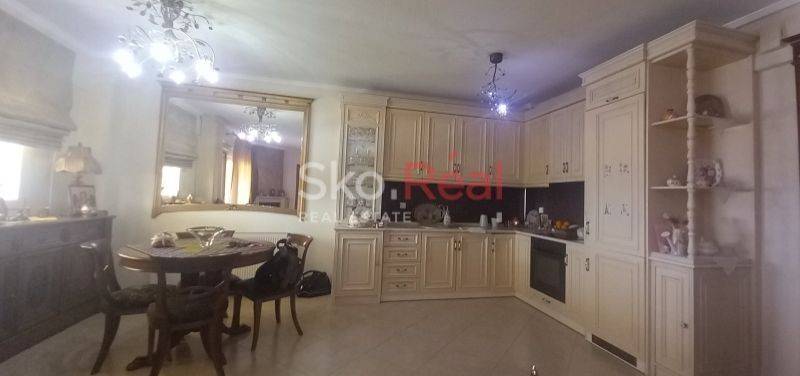 Σαλοκουζίνα