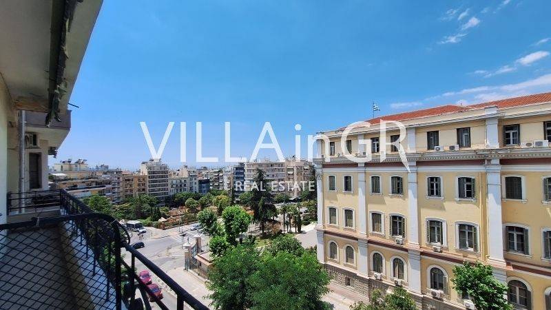 Θέα από μπαλκόνι