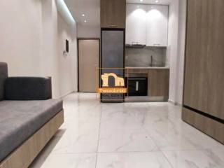 Ντεπώ, Στούντιο, 25 τ.μ.