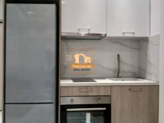 Ντεπώ, Στούντιο, 25 τ.μ.