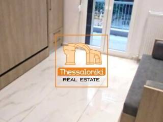 Ντεπώ, Στούντιο, 25 τ.μ.