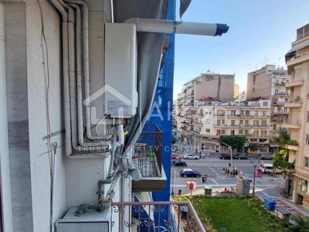 Θέα από μπαλκόνι