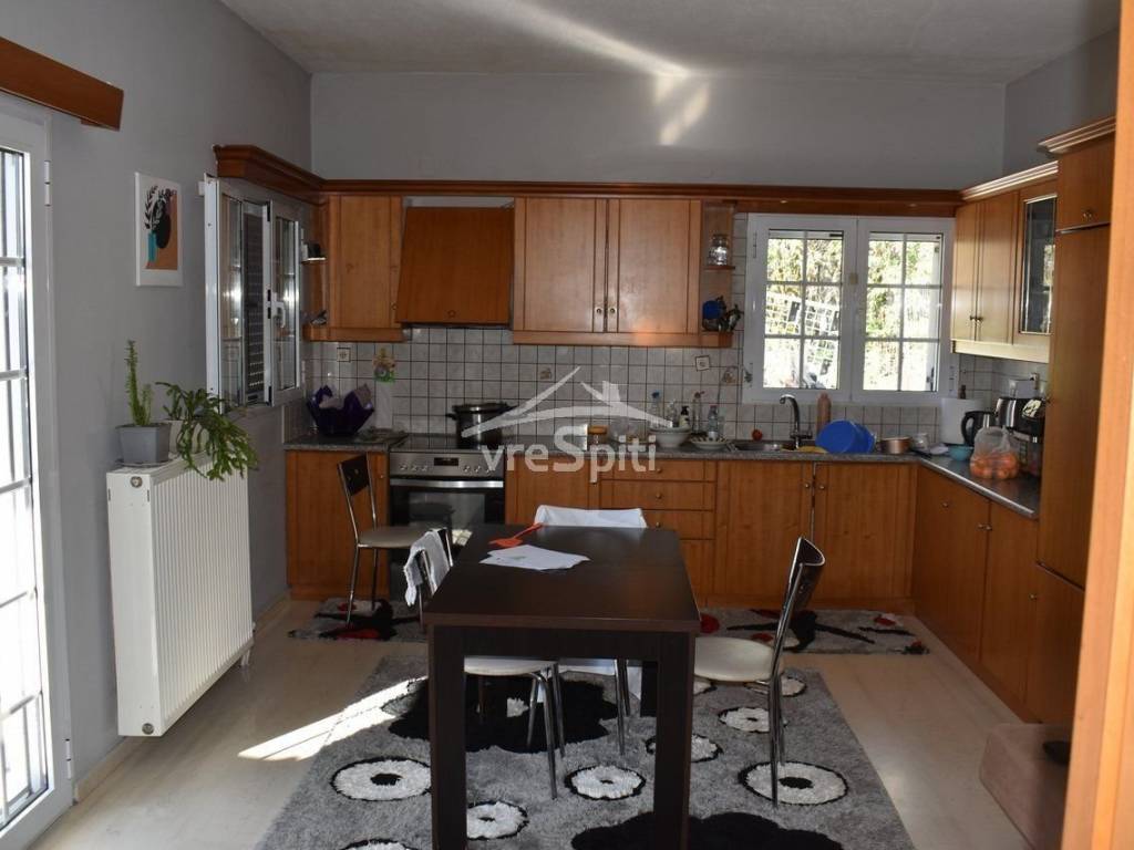 ΕΝΔΕΙΚΤΙΚΕΣ  ΦΩΤΟΓΡΑΦΙΕΣ ΑΠΌ ΤΟ ΕΣΩΤΕΡΙΚΟ ΤΗΣ ΚΥΡΙΑΣ ΚΑΤΟΙΚΙΑΣ