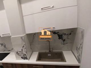 Ντεπώ, Γκαρσονιέρα, 37 τ.μ.