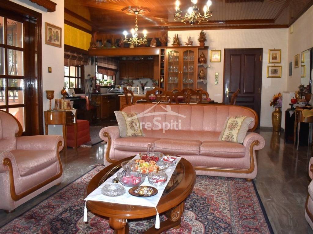 ESOTERIKE APOPSE DIAMERISMATOS