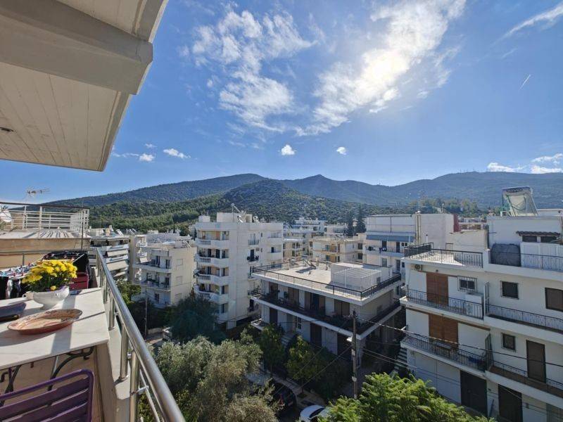 Θέα από μπαλκόνι