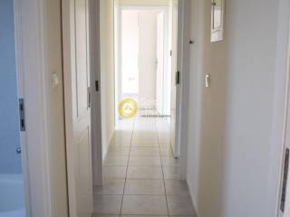 Χολ - Διάδρομος