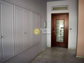 Χολ - Διάδρομος