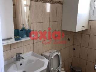  Ενοικιάζεται  Διαμέρισμα 85τ.μ. που βρίσκεται  στον 3ο όροφο  οικοδομής με ασανσέρ. Αποτελείται από 2 υπνοδωμάτια, 1 σαλονοκουζίνα και μπάνιο.