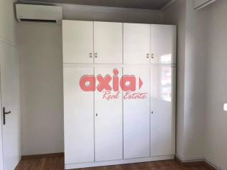  Ενοικιάζεται  Διαμέρισμα 85τ.μ. που βρίσκεται  στον 3ο όροφο  οικοδομής με ασανσέρ. Αποτελείται από 2 υπνοδωμάτια, 1 σαλονοκουζίνα και μπάνιο.
