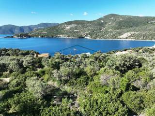 Η όμορφη θέα από το αγροτεμάχιο