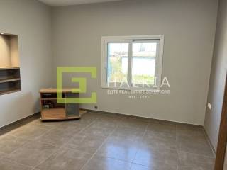 υπνοδωμάτιο 2