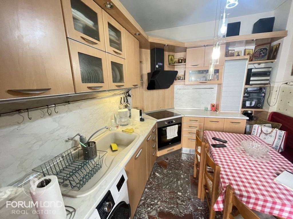 Forumland Real Estate, κουζίνα