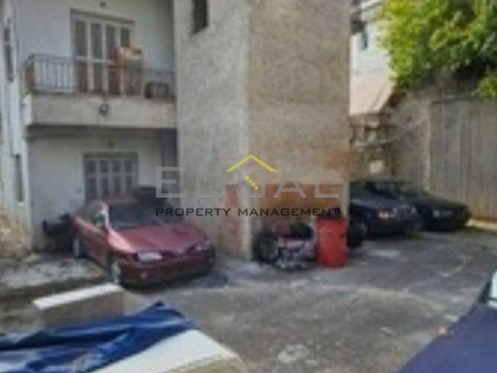 Εξωτερικοι χώροι