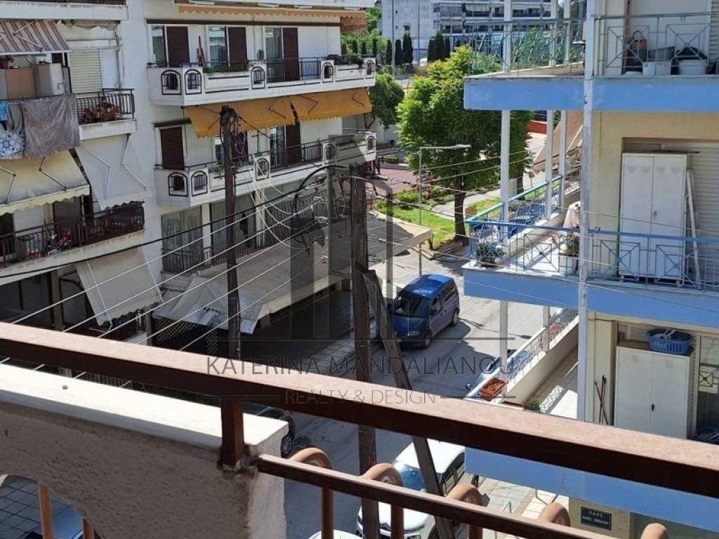 Θέα από μπαλκόνι