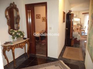 Χολ - Διάδρομος