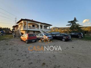 Μονοκατοικία