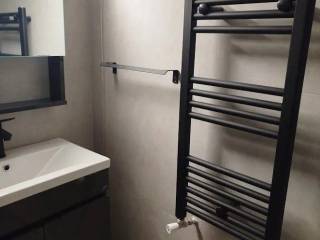 Forumland Real Estate, Μπάνιο