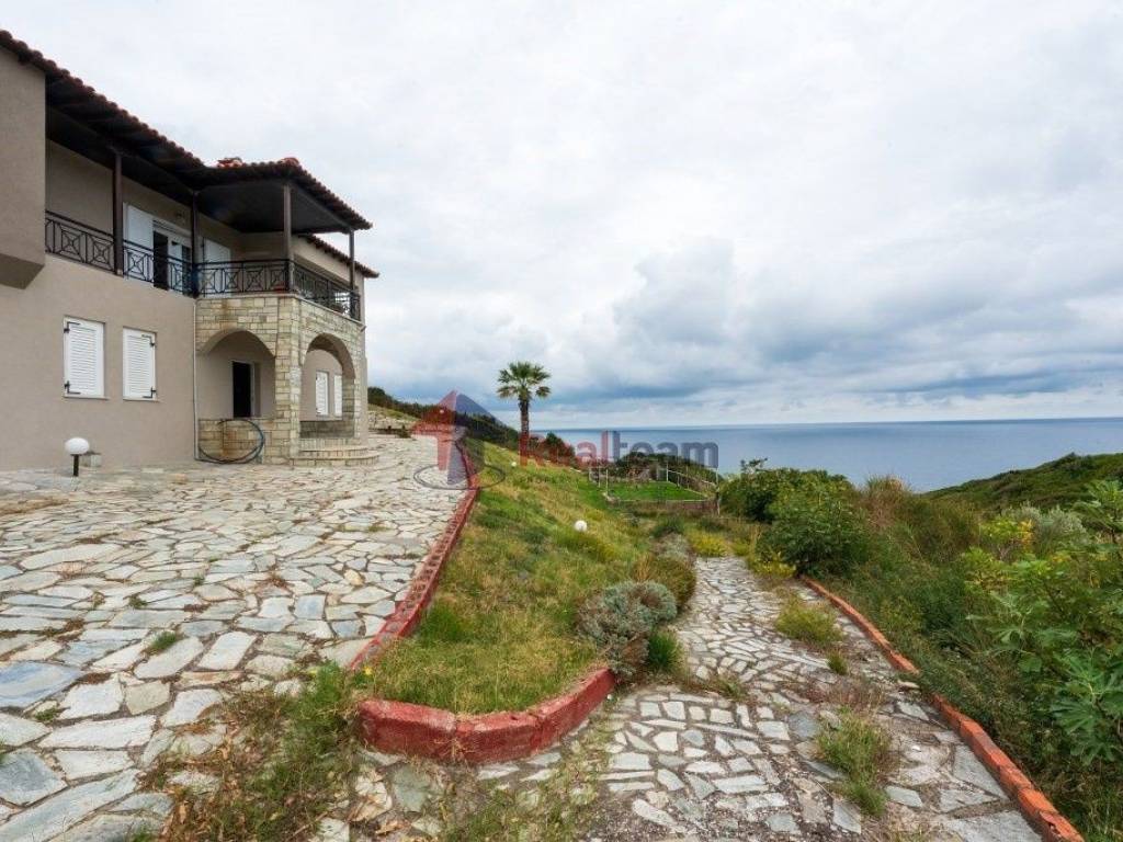 Εξωτερικοι χώροι