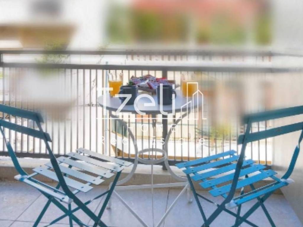 Θέα απο μπαλκόνι