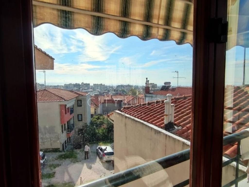 Θέα από μπαλκόνι