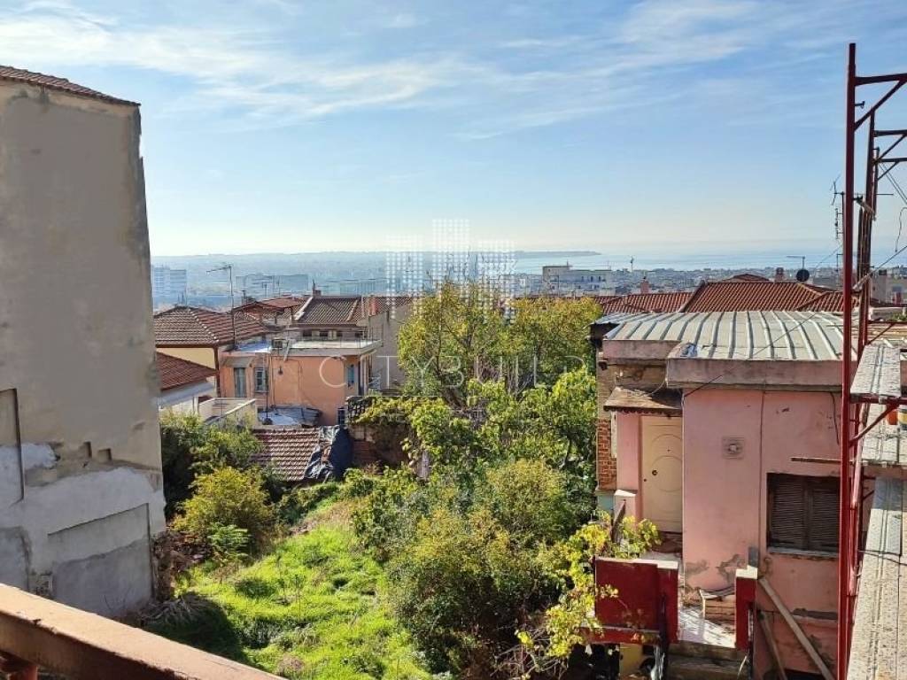 Θέα από μπαλκόνι